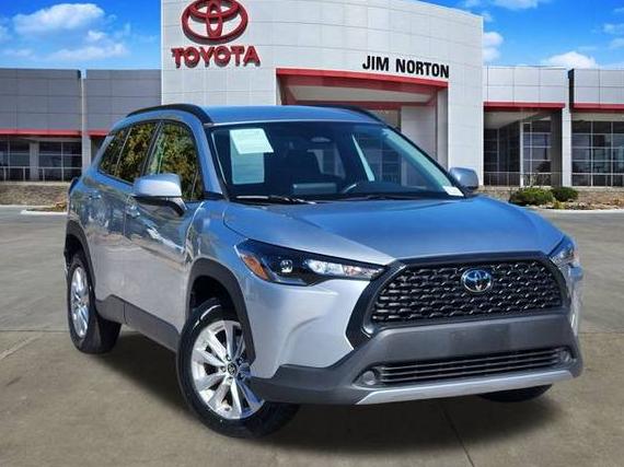 TOYOTA COROLLA CROSS 2024 7MUCAAAG9RV076120 image